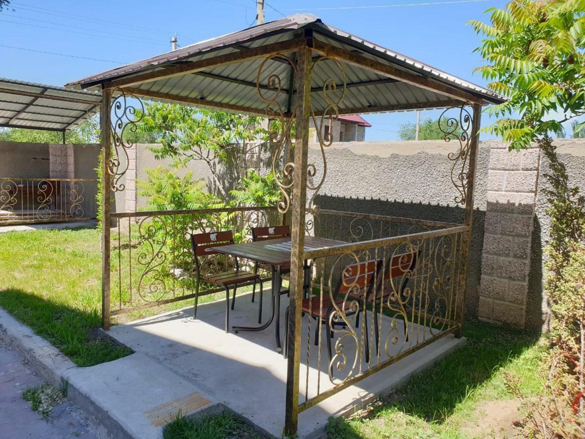 Malibu Guest House Kapchagay Luaran gambar